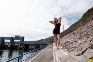 Elena Under The Dam [October 31, 2020] - elenavega002_p.jpg