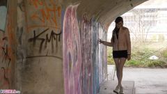 Ashley Under The Bridge [1. dubna 2019] - screenshot from the video #1