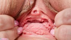 Ria Under The Bridge [2026年3月13日] - screenshot from the video #8