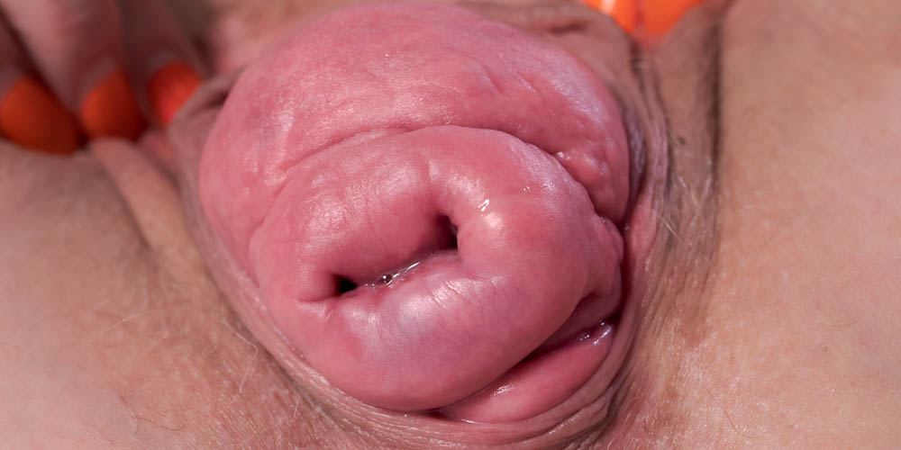 Unique Pussy - intro photo